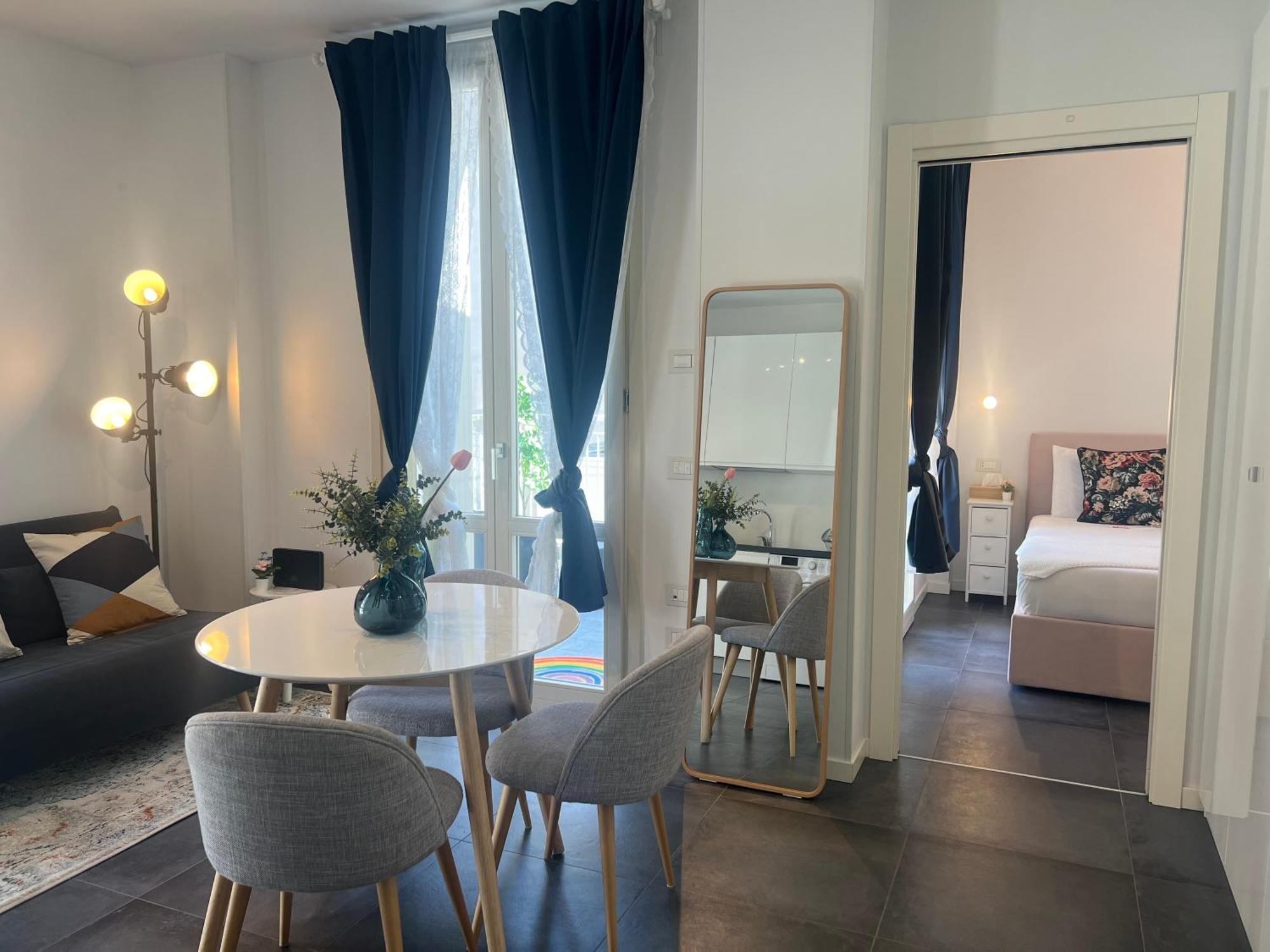 Regina Milano In Melegnano - Wifi, Breakfast Box And Terrace Lägenhet Exteriör bild
